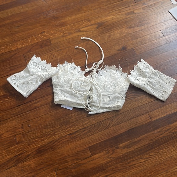 White Crop Top XS-S - Picture 6 of 6